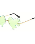 Sonnenbrille Herzform mit Flammen