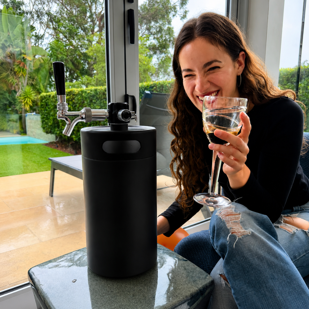 Keggo 4L Schwarz – Mobiles Cocktail- & Spritzfass