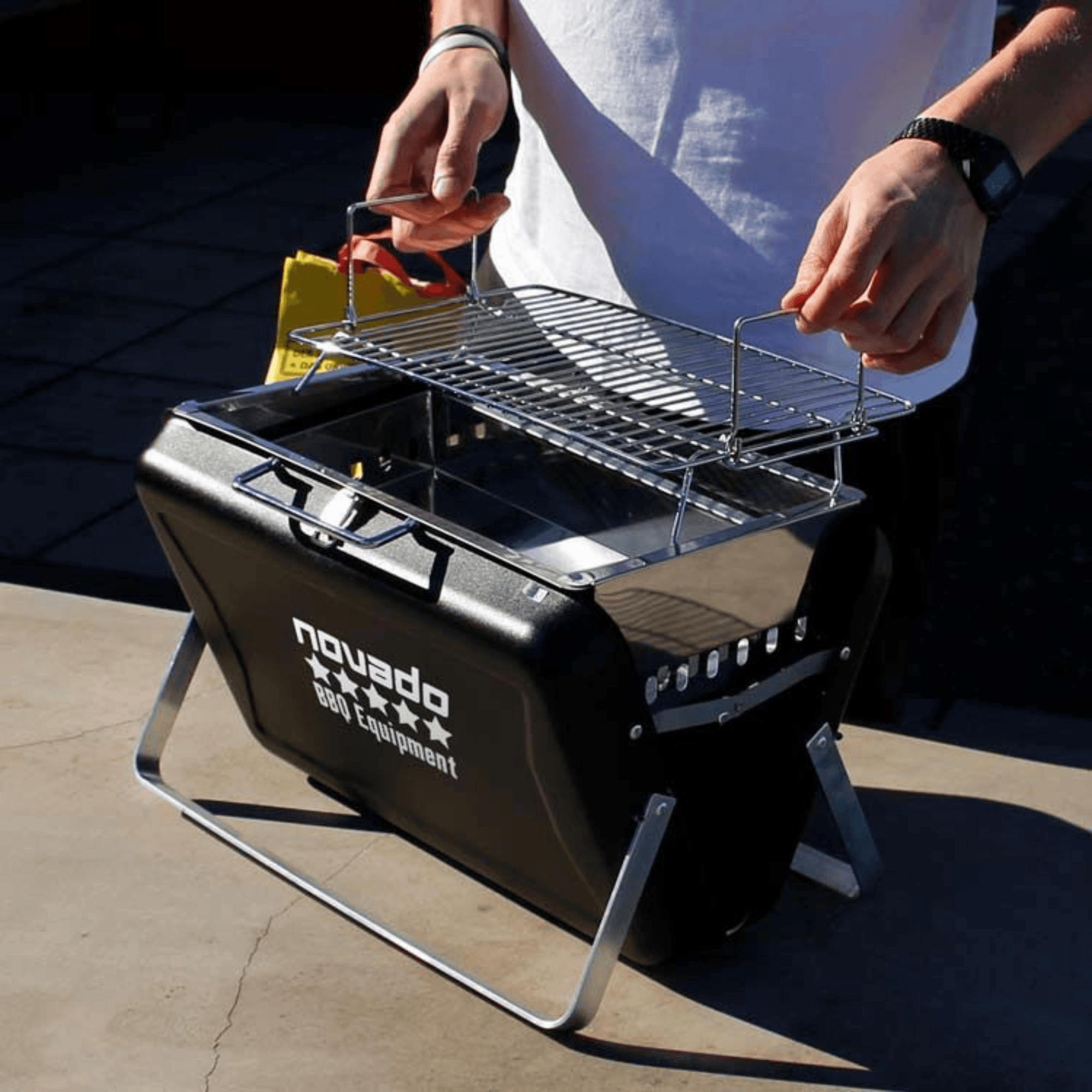 Premium Holzkohle Tisch-Grill - FestivalStuff