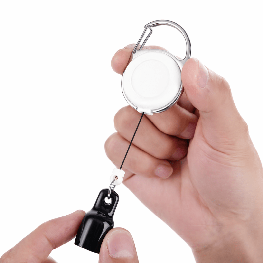 Clipper Feuerzeug Halter mit Clip Weiß - FestivalStuff