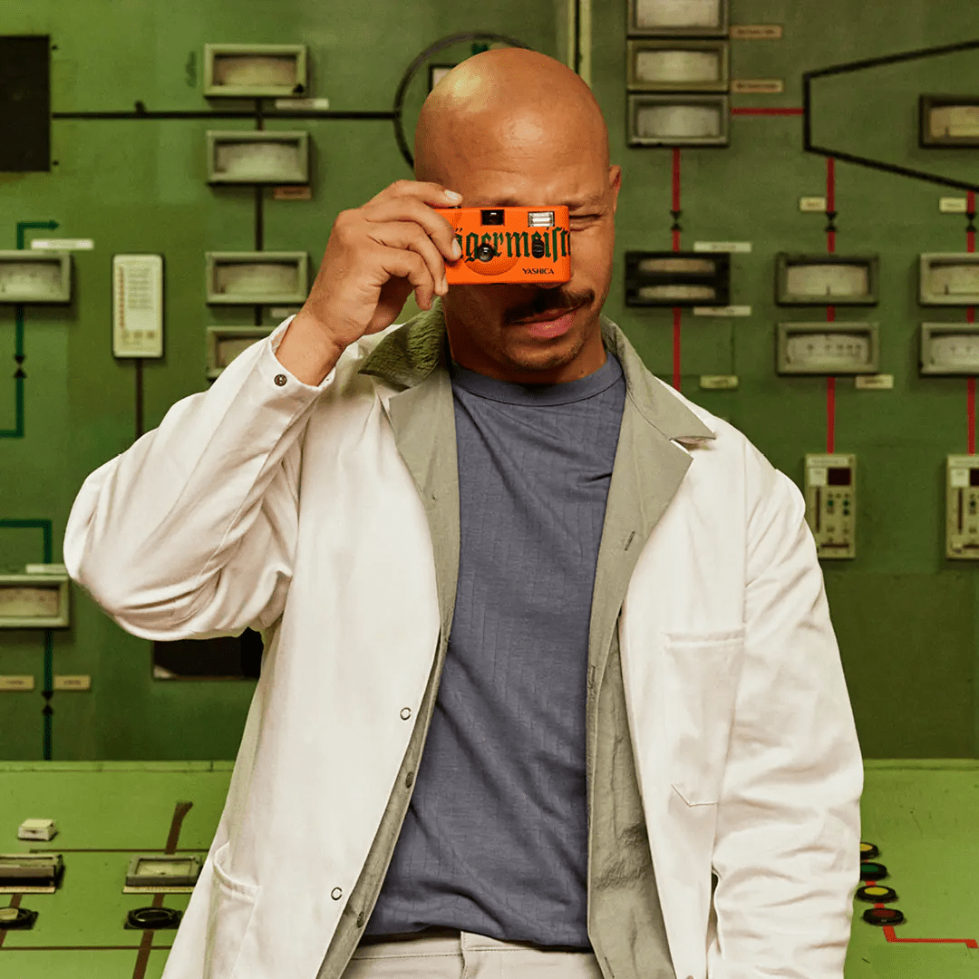 Jägermeister Yashica Kamera - FestivalStuff