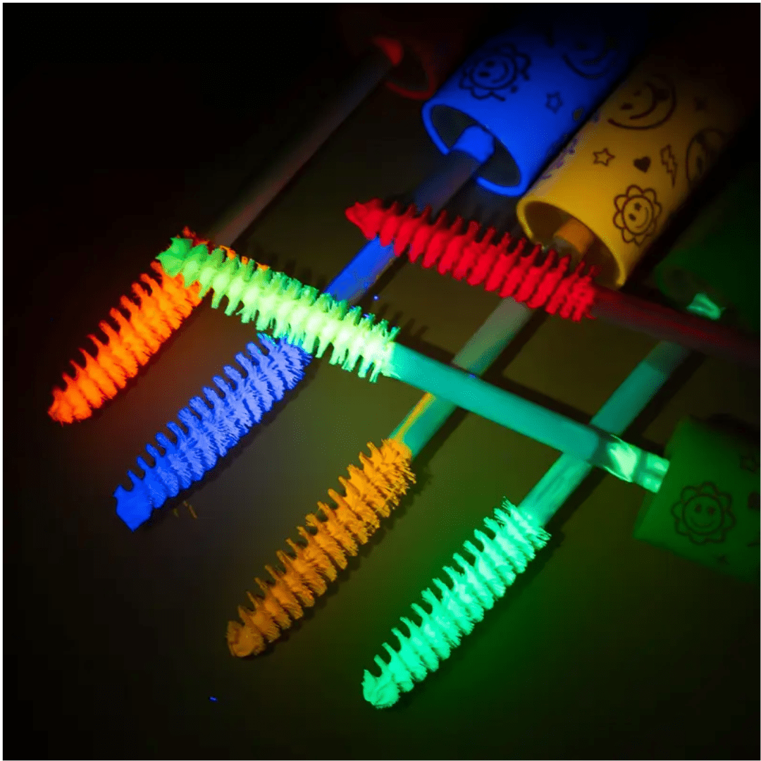 Mascara leuchtend - FestivalStuff