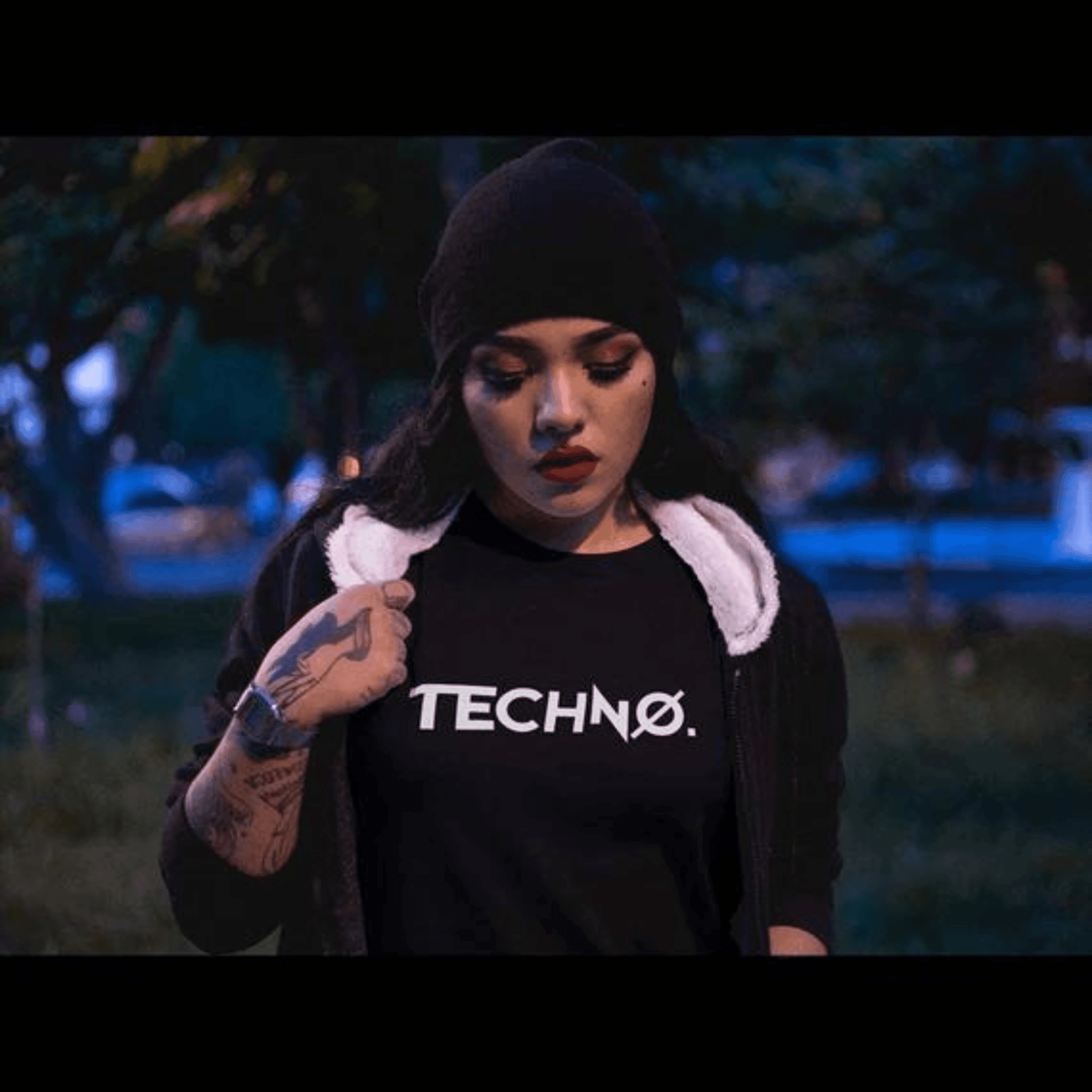'New Techno' T-Shirt (schwarz / Frauen) - FestivalStuff