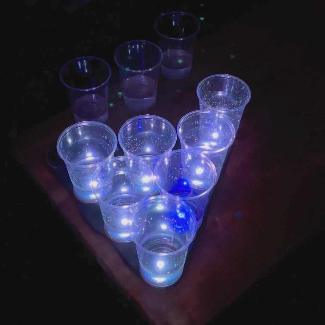 Video laden: HUB Beer Pong Beleuchtung Set – 22 Becher, 7 Farben &amp; 5 Spielmodi