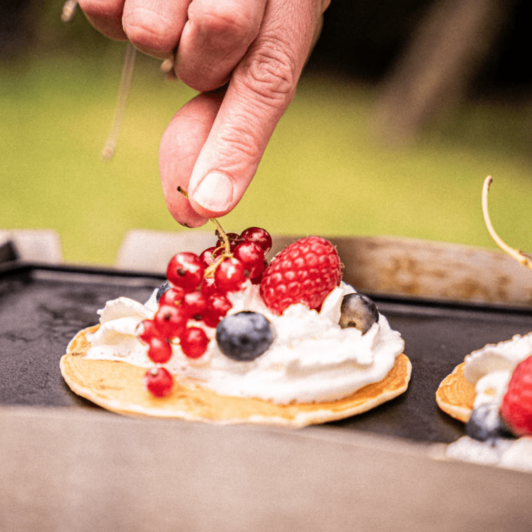 SKOTTI KAST Gusseisen Plancha - FestivalStuff