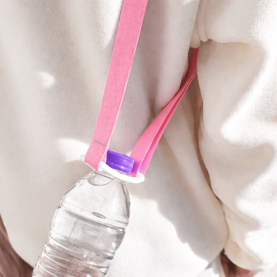 Verstellbarer Flaschenhalter mit Schultergurt Rosa - FestivalStuff